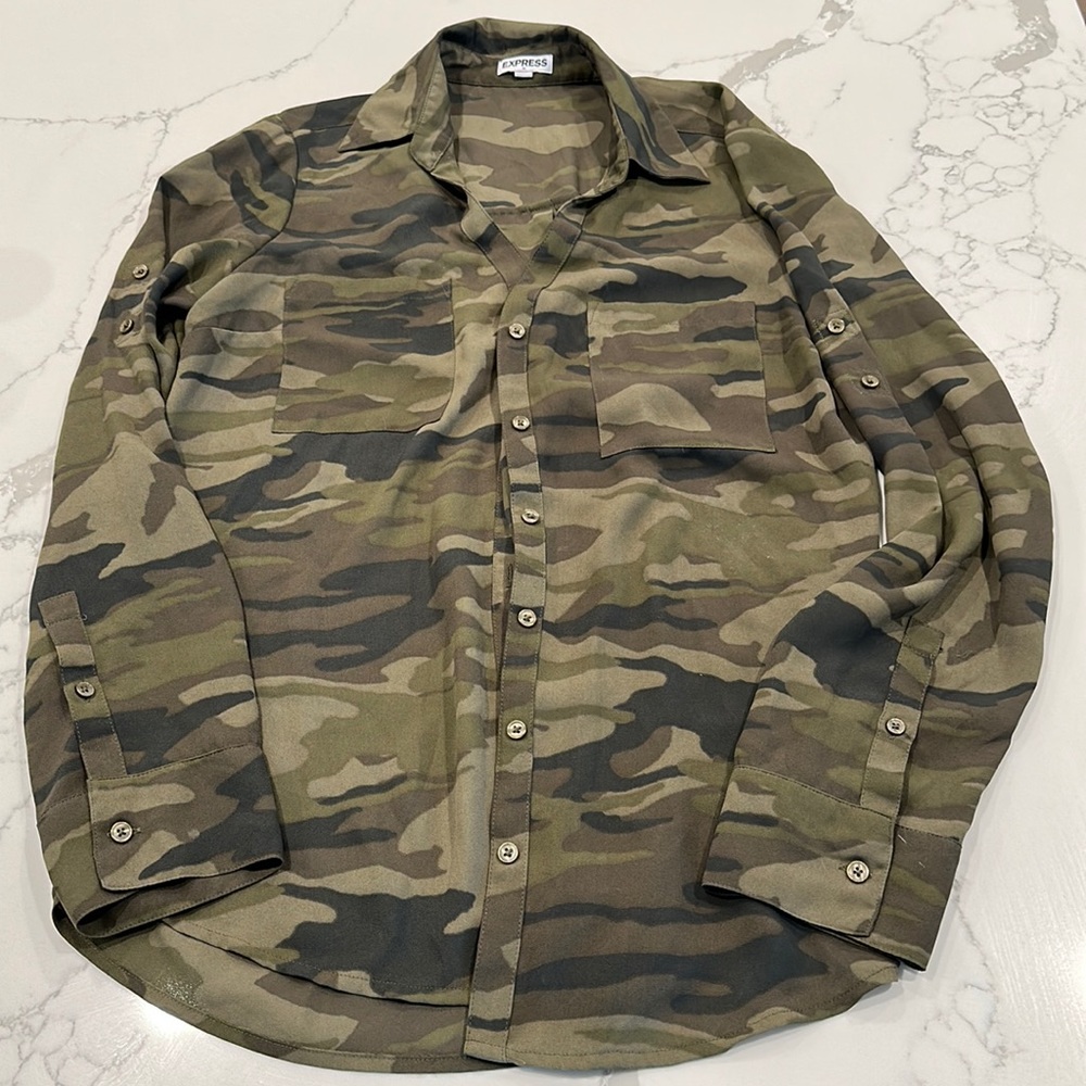 Express size medium, women’s camouflage blouse polyester